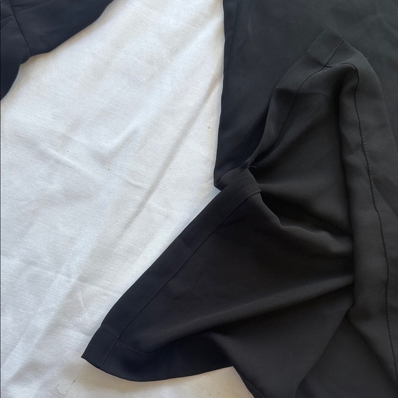 Ralph Lauren Black Blouse with Flared Sleeves - Picture 4 of 5